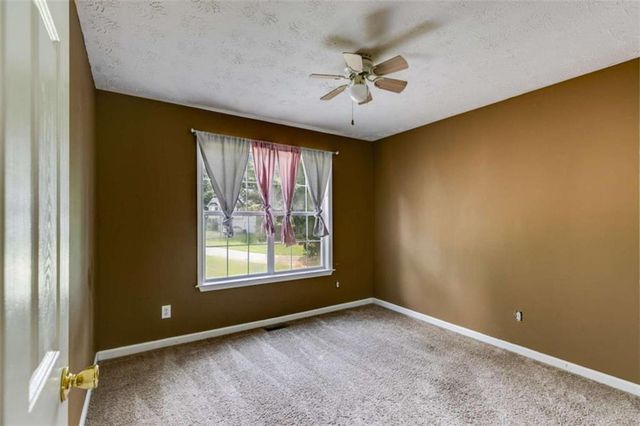 169 Knights Court, Dallas, GA 30157