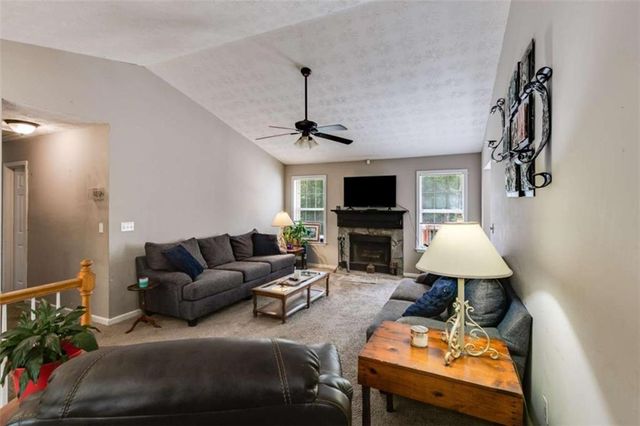 169 Knights Court, Dallas, GA 30157