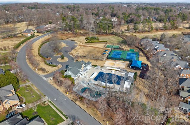 15919 Stonemont Road 235, Huntersville, NC 28078