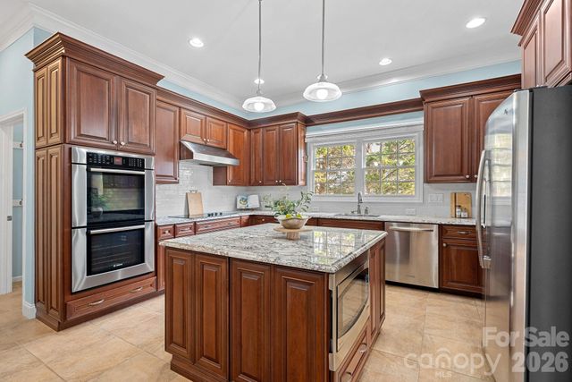 15919 Stonemont Road 235, Huntersville, NC 28078