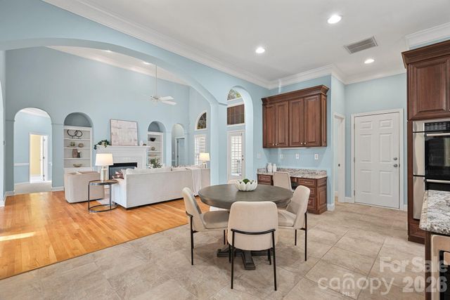 15919 Stonemont Road 235, Huntersville, NC 28078