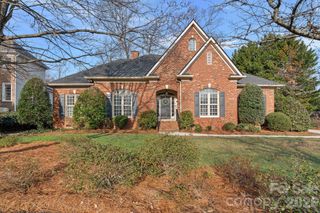 15919 Stonemont Road 235, Huntersville, NC 28078