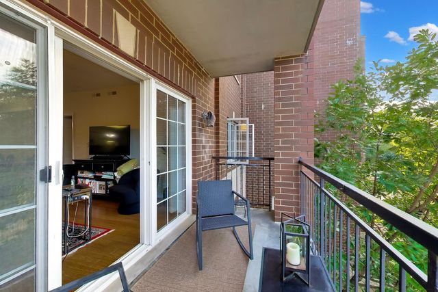 1479 N Milwaukee Avenue 206, Libertyville, IL 60048