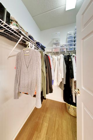 1479 N Milwaukee Avenue 206, Libertyville, IL 60048