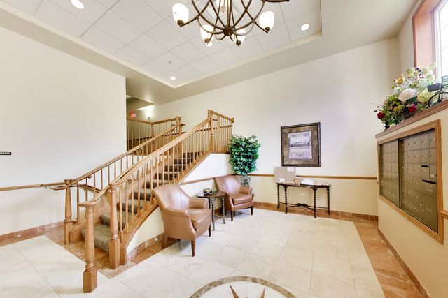1479 N Milwaukee Avenue 206, Libertyville, IL 60048