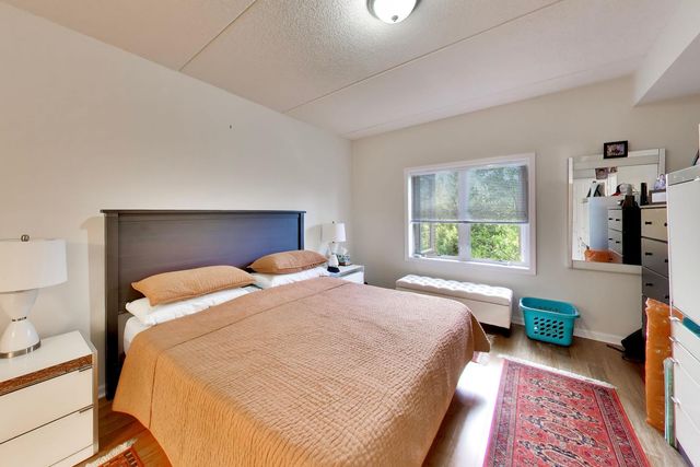 1479 N Milwaukee Avenue 206, Libertyville, IL 60048