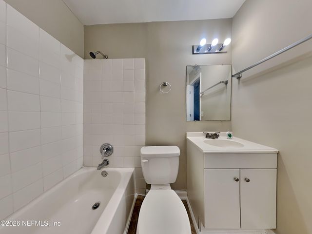 2005 FIGARO Lane, Jacksonville, FL 32210