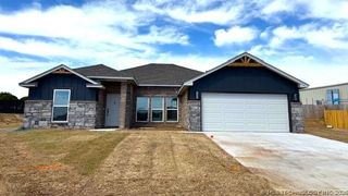 2608 W Main Street, Collinsville, OK 74021