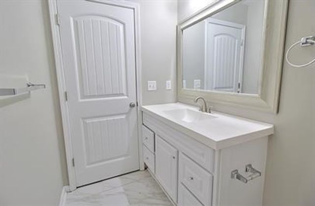 145 Fowler Street, Hinesville, GA 31313