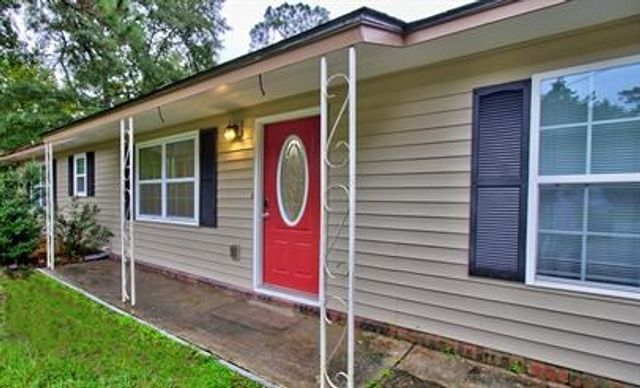 145 Fowler Street, Hinesville, GA 31313