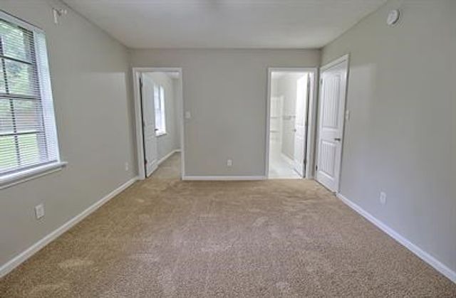 145 Fowler Street, Hinesville, GA 31313