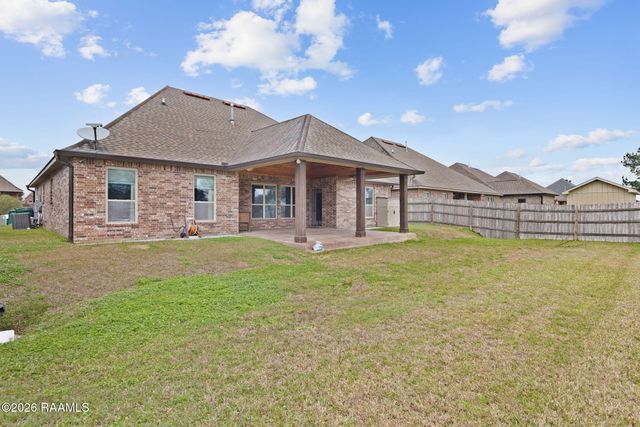 225 Woodhaven Road, Youngsville, LA 70592