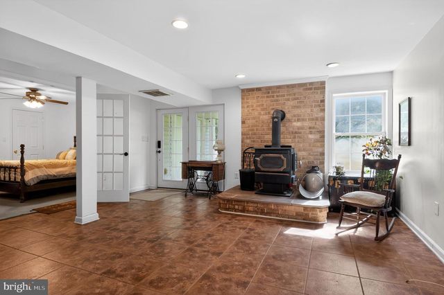 90 OXFORD WAY, Huntingtown, MD 20639