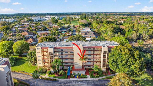 3524 Via Poinciana 303, Lake Worth, FL 33467