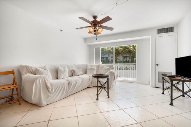 4511 S Ocean Boulevard 101, Highland Beach, FL 33487