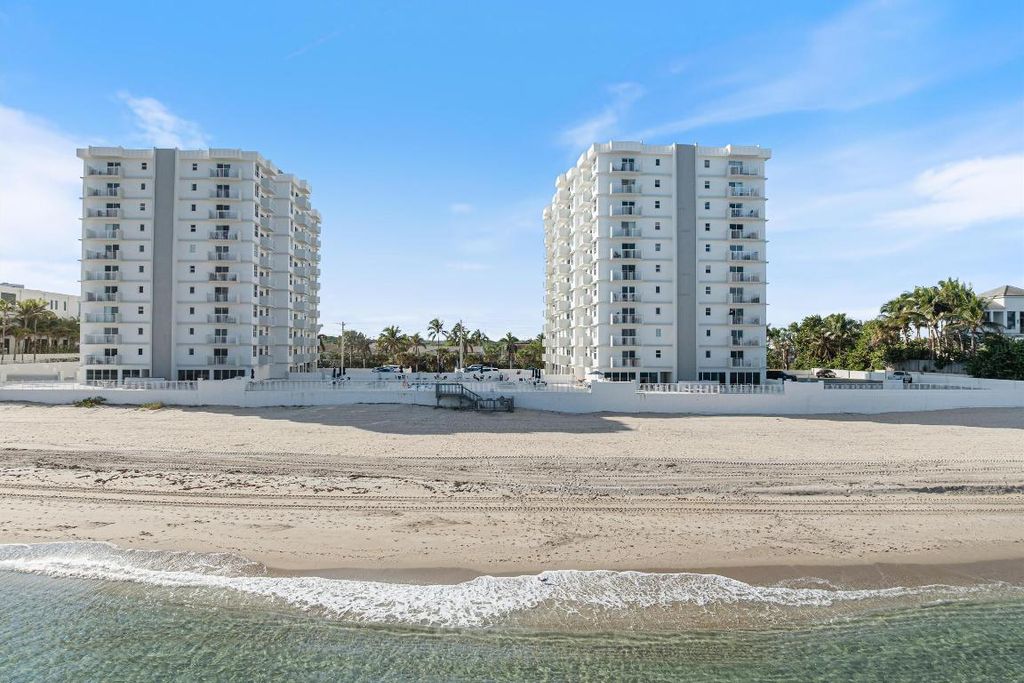 Image 18 of property listing at 4511 S Ocean Boulevard 101, Highland Beach, FL 33487