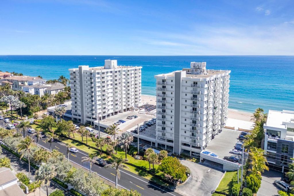 Image 21 of property listing at 4511 S Ocean Boulevard 101, Highland Beach, FL 33487