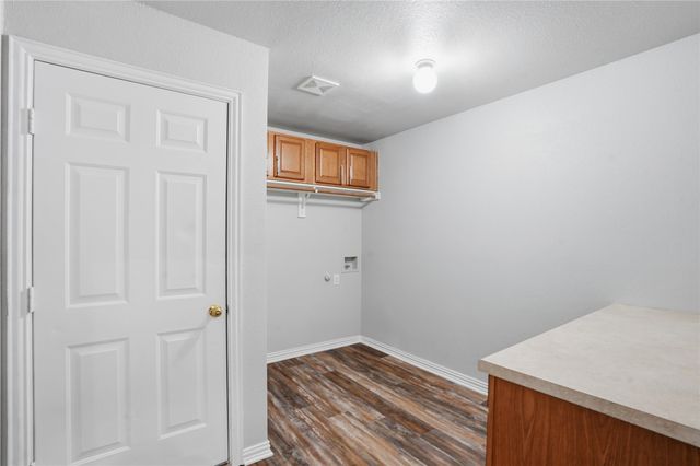 500 Surry Court, Saginaw, TX 76179