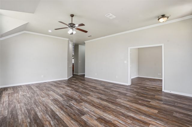 500 Surry Court, Saginaw, TX 76179