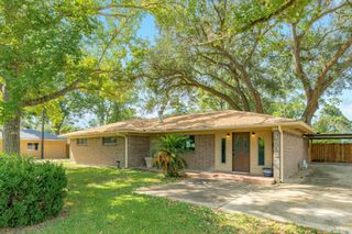 1303 Mac Drive, Sweeny, TX 77480