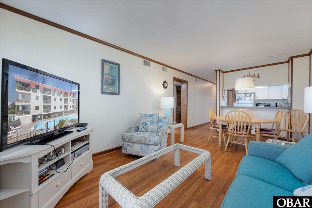 Image 13 of property listing at 5515 S Virginia Dare Trl Unit B-2, Nags Head, NC 27959