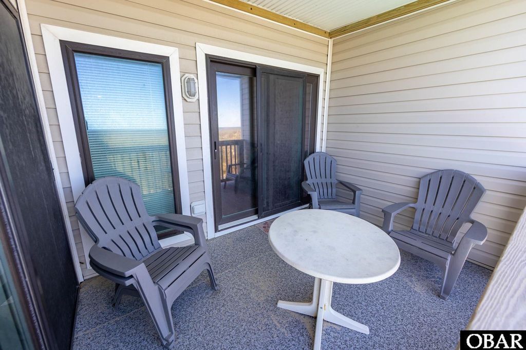 Image 15 of property listing at 5515 S Virginia Dare Trl Unit B-2, Nags Head, NC 27959