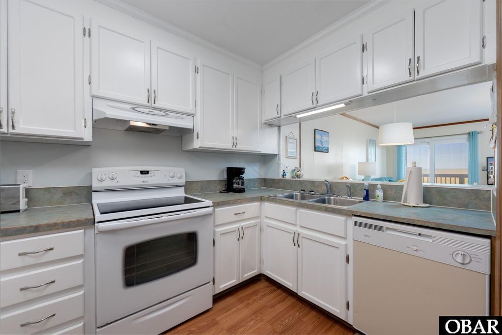 Image 7 of property listing at 5515 S Virginia Dare Trl Unit B-2, Nags Head, NC 27959