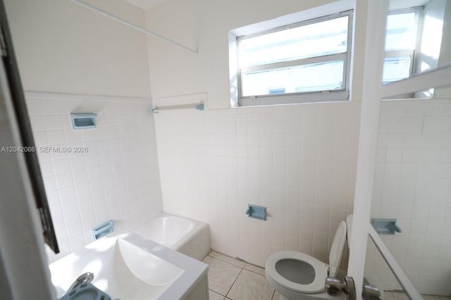 770 83rd Street 3, Miami Beach, FL 33141