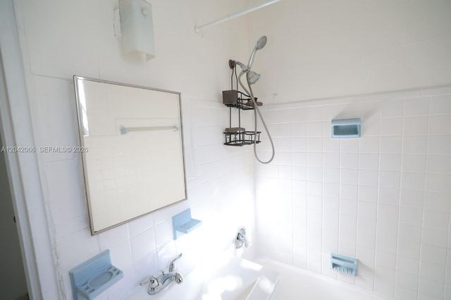 770 83rd Street 3, Miami Beach, FL 33141