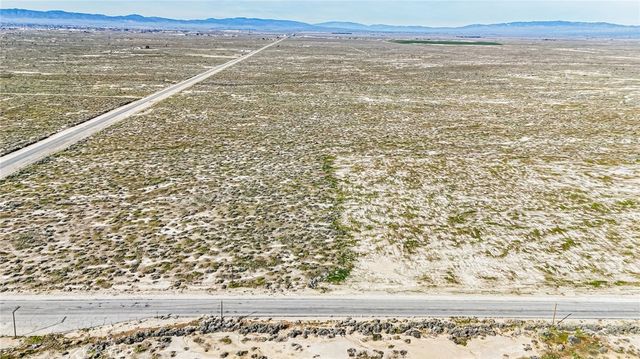 2895 E Avenue G, Roosevelt, CA 93535