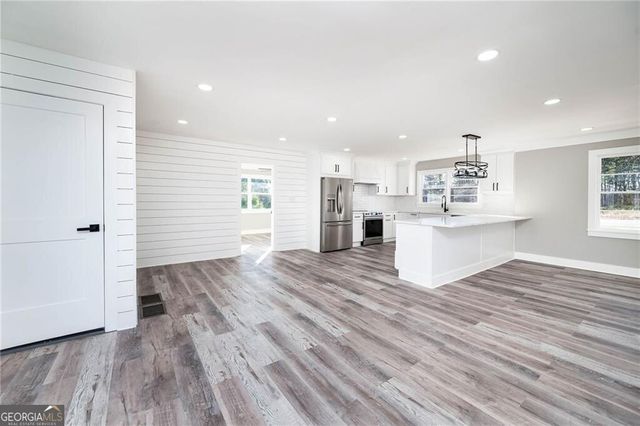 3241 Broadnax Mill Road, Loganville, GA 30052