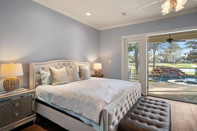 42 Forest Green Trail, Kingwood, TX 77339