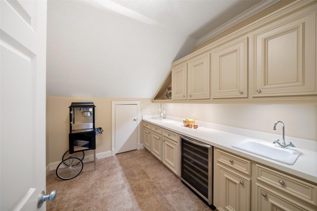 42 Forest Green Trail, Kingwood, TX 77339