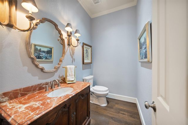 42 Forest Green Trail, Kingwood, TX 77339