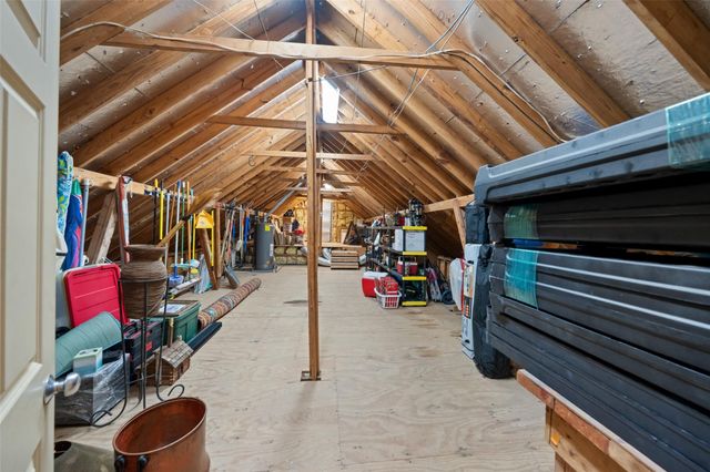 42 Forest Green Trail, Kingwood, TX 77339