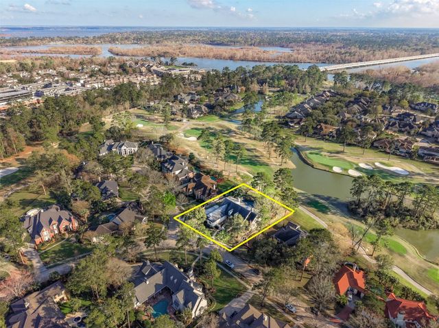 42 Forest Green Trail, Kingwood, TX 77339