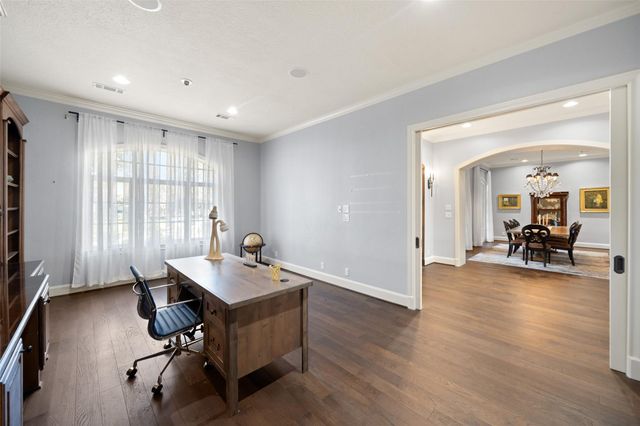 42 Forest Green Trail, Kingwood, TX 77339