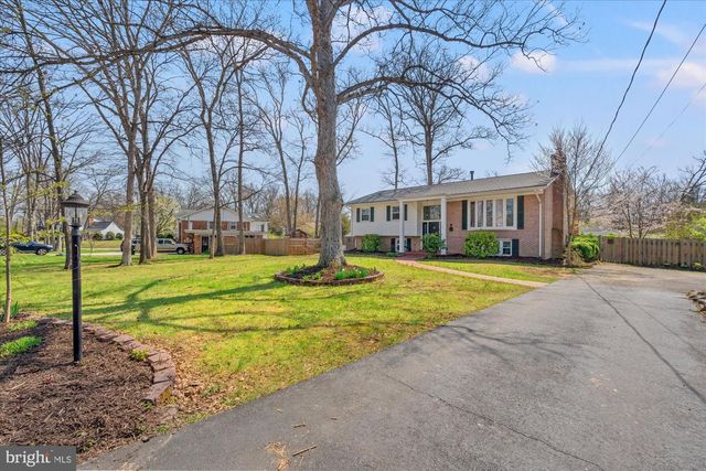 4003 WESTGATE DR, Alexandria, VA 22309