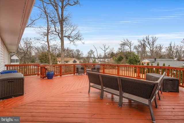 4003 WESTGATE DR, Alexandria, VA 22309