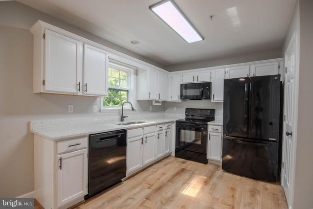 1019 GRANITE CT, Salisbury, MD 21804