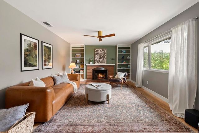 2220 Nob Hill, Carlsbad, CA 92008