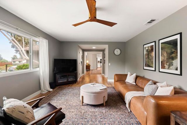 2220 Nob Hill, Carlsbad, CA 92008