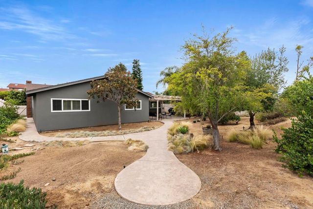 2220 Nob Hill, Carlsbad, CA 92008