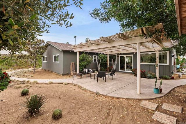 2220 Nob Hill, Carlsbad, CA 92008