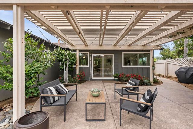 2220 Nob Hill, Carlsbad, CA 92008