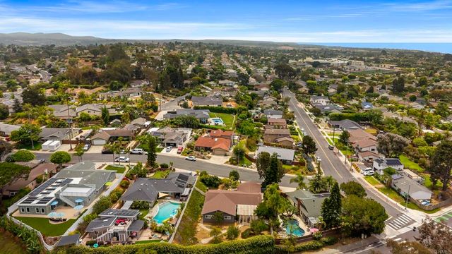 2220 Nob Hill, Carlsbad, CA 92008