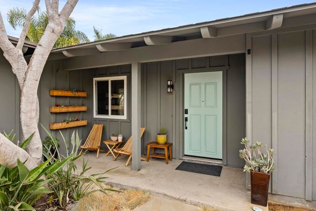 2220 Nob Hill, Carlsbad, CA 92008