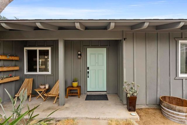 2220 Nob Hill, Carlsbad, CA 92008