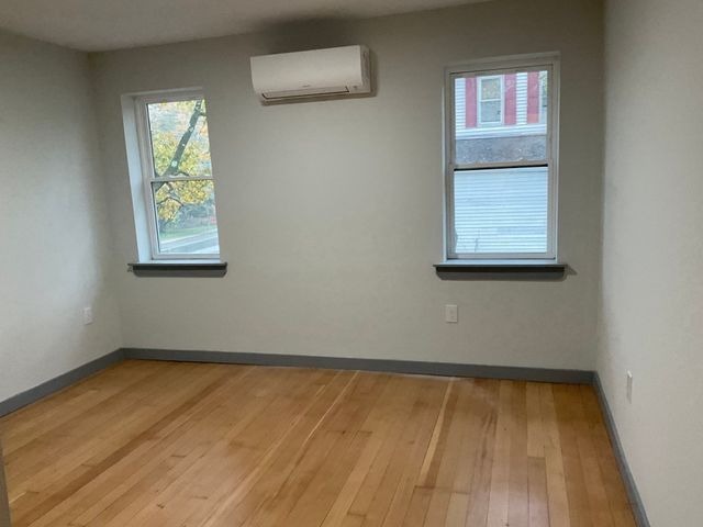 50A Douglas Street, Uxbridge, MA 01569