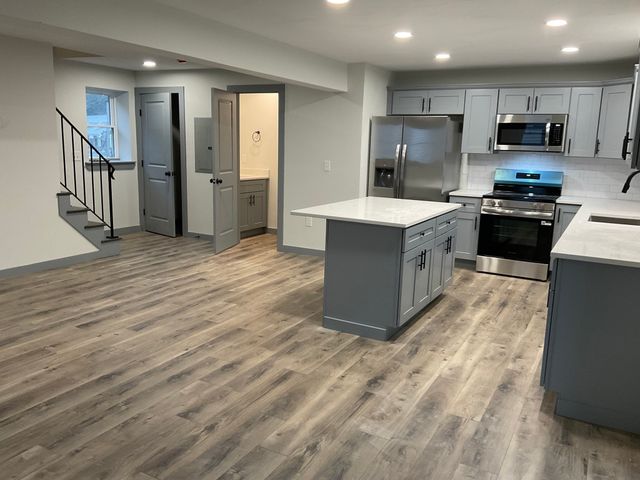 50A Douglas Street, Uxbridge, MA 01569